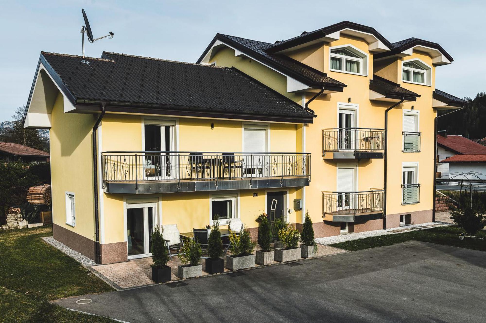 Ferienwohnung Schoenblick ไวเซนบาค อัม เลค ภายนอก รูปภาพ
